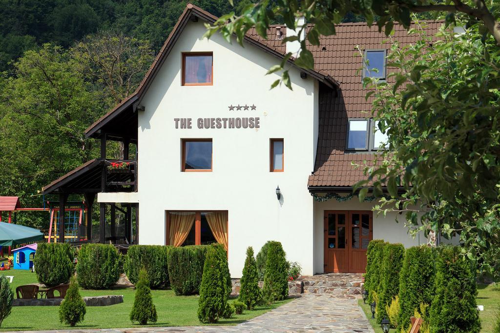 The Guesthouse 브란 외부 사진